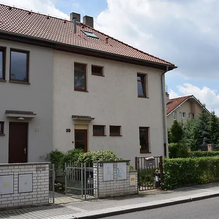 Classical House In Prague 6 Exterior photo