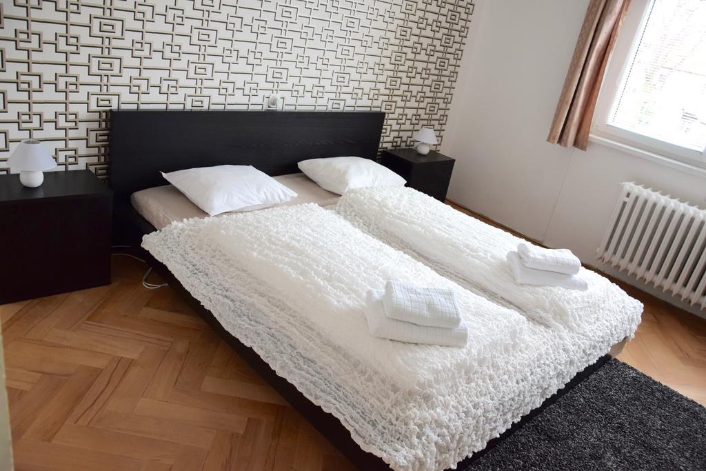 Classical House In 6 Holiday home *