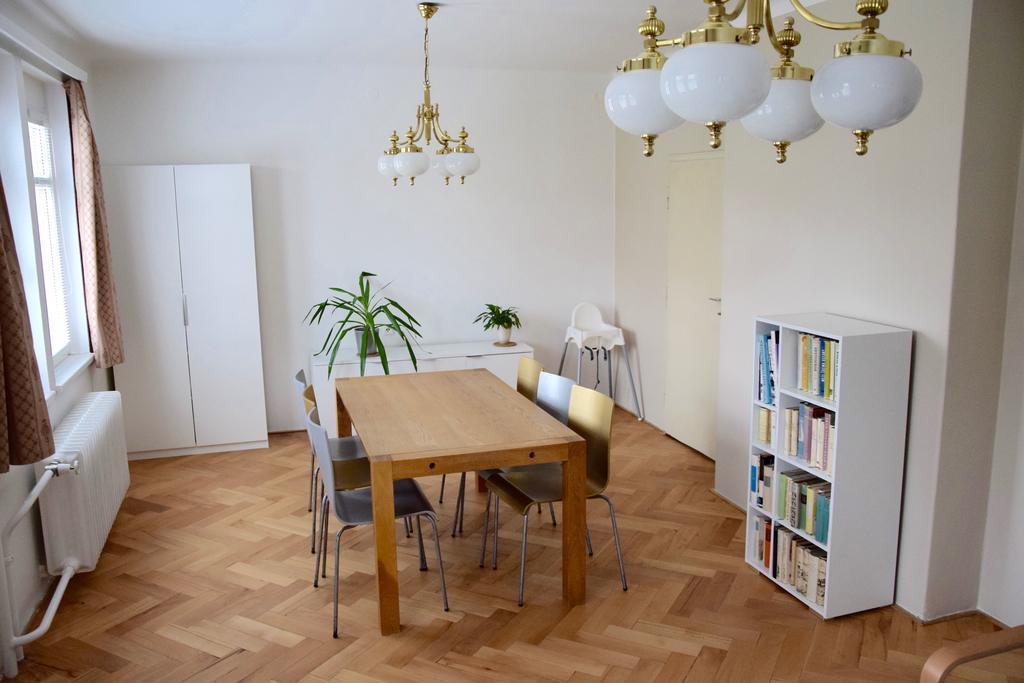 Classical House In 6 Holiday home *